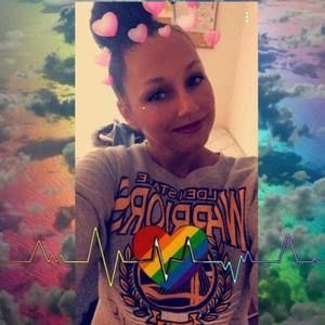 Meet your Posher, Tabitha